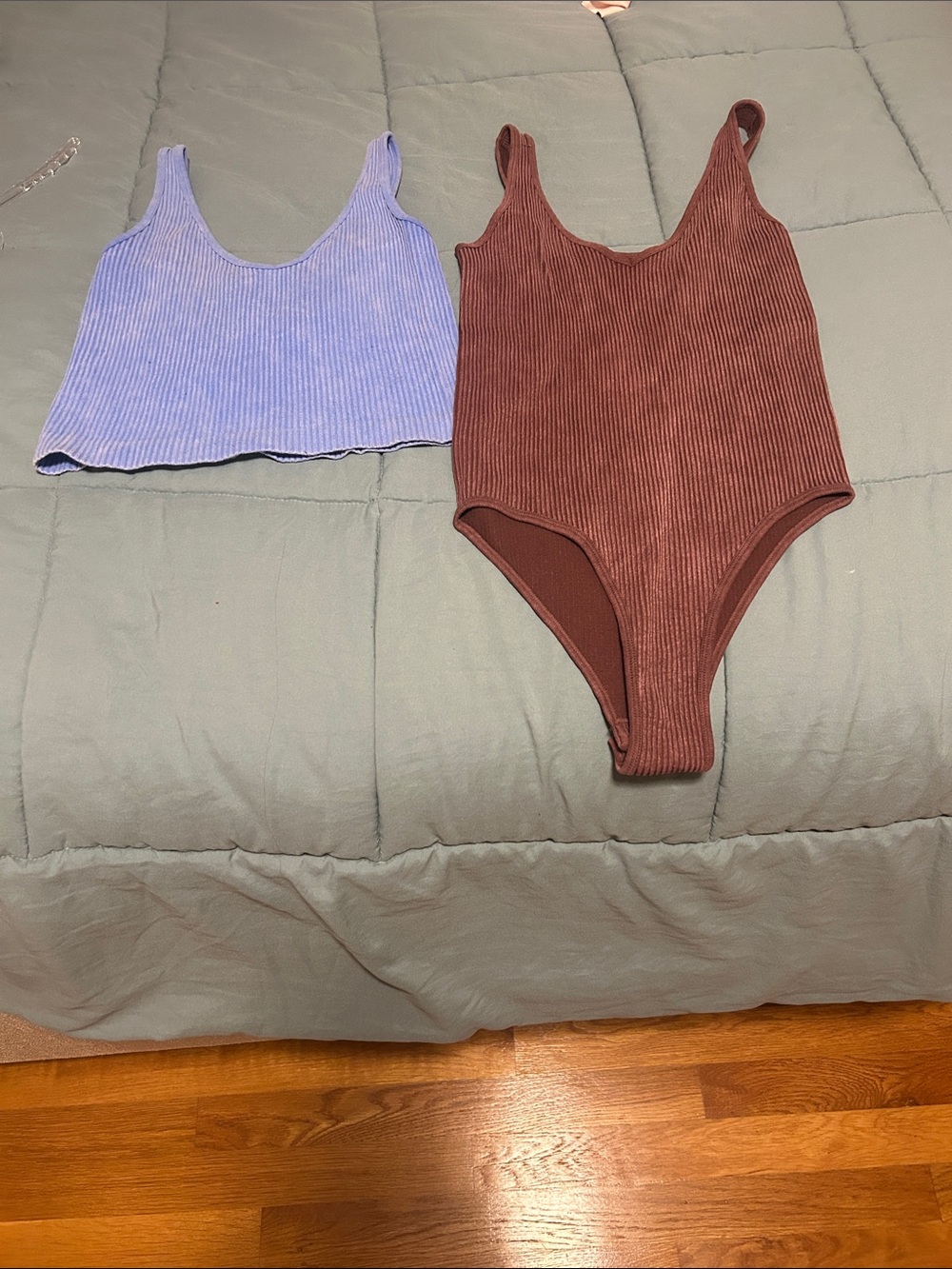 AURA set